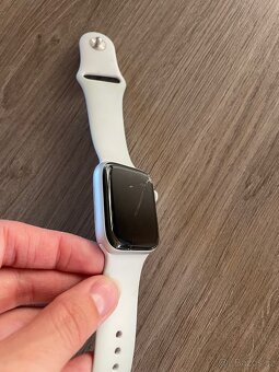 Apple Watch SE 2022 - 2