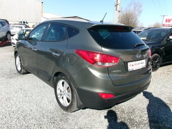 HYUNDAI ix135 2,0CRDi 4x4 - 2