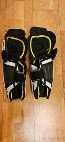 Holeně CCM 9060 TACKS JR 33 cm - 2