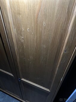 Ikea Leksvik šatní skřín antik Hemnes masiv ODĚRKY - 2