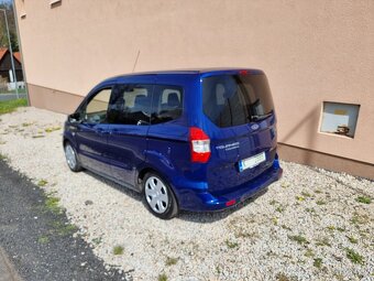 Ford Tourneo Courier - 2
