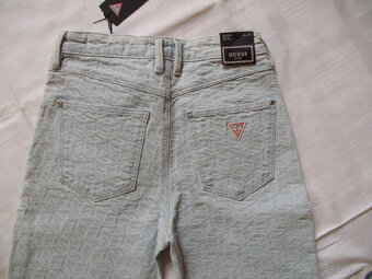 Nové rifle-skinny zn. GUESS - vel. XS/S - 2