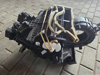 Výparník klimatizace Citroen Peugeot - 2