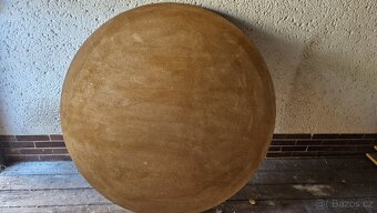 Kulaté stoly - 2