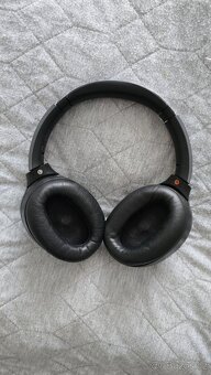 Prodám sluchátka Sony WH-1000XM2 - 2