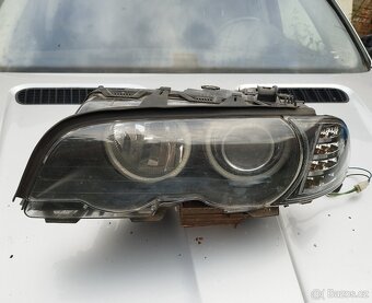 BMW E46 coupe přední světla xenon - 2