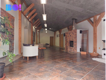 Pronájem obchodního a skladovacího prostoru 156 m², ul. Nádr - 2