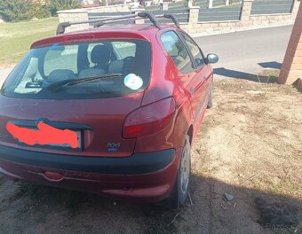 Peugeot 206D - 2