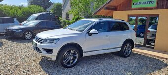 Volkswagen Touareg 3.0 TDI V6 193kW R-LINE - 2