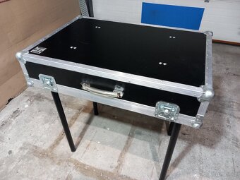 CASE-STŮL-PULT - 2
