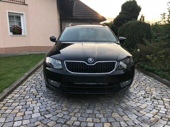 Škoda Octavia III 2,0 TDI 110 KW DSG Elegance Xenony - 2
