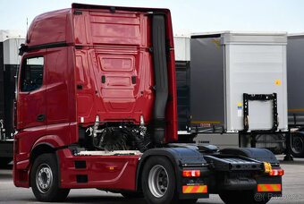 Mercedes Benz Tahač návěsu Actros 1848 - 2