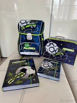 NOVÝ set aktovka- značková- FOOTBALL - 2