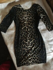 Šaty a kostýmek - 2