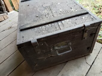 Dřevěná vojenská bedna - 2