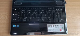 Veliká Toshiba satellite P500, Win. 11, RAM 8, herní - 2