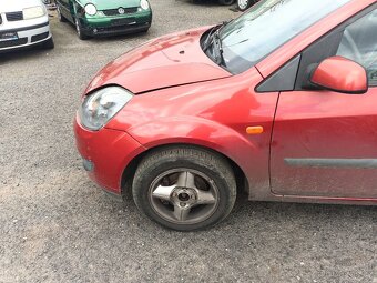 Ford fiesta - 2
