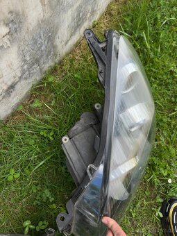 Opel Astra - Xenony Hella - 2
