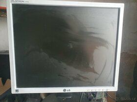 LCD monitor - 2