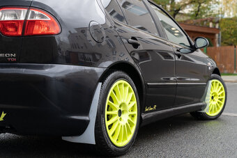 Kola komplet OZ racing R17 5x100 paprsky neonově žlutá - 2