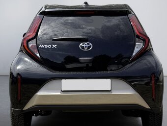 Toyota Aygo X 1.0 VVT-i 5.stupňový manuál r. v. 2022 na ND - 2