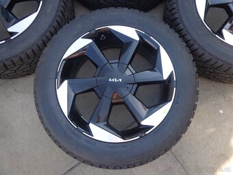 Kia Sorento zimna sada kol s TPMS 19" - 2