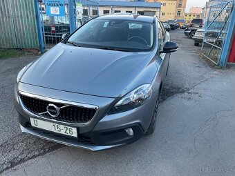 Volvo V40 cross country D2, 2019 - 2