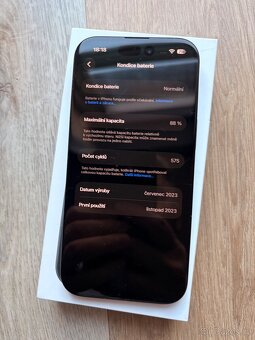 iPhone 15 256 GB - 2