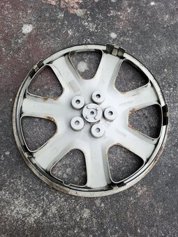 1 kus poklice Peugeot 17" - 2