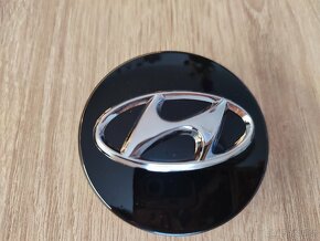 Nové - Středové pokličky Hyundai. - 2