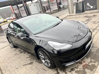 Tesla Model 3 2023 - 2
