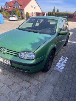 Golf 4 - 2