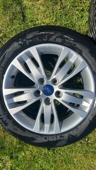 ORIGINAL FORD KOLA r16 - 2