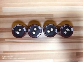 Kondenzátory KMR 450V 600uF - 2