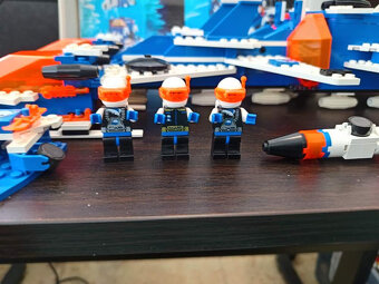 LEGO Space 6973 Deep Freeze Defender +návod - 2
