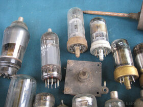 Staré lampy elektronky komplet - 2