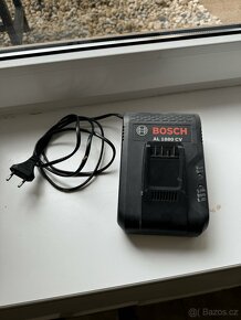 Rychlonabíječka BOSCH AL 1880CV 803K + baterie - 2