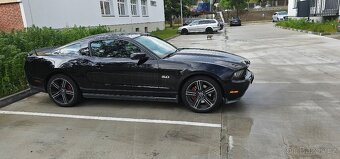 Ford Mustang 5.0GT - 2