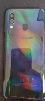 Samsung A40 - 2
