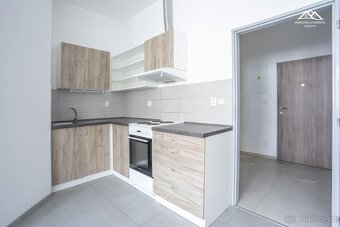 Pronájem bytu 2+kk, 46 m2, Hlinsko, ul. Adámkova třída - 2