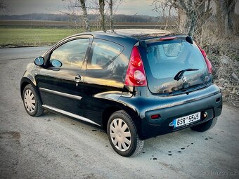 Peugeot 107 Pronájem Auta 4,5L/100km - 2