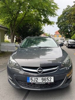 Opel Astra J Sports Tourer 1.7 TDI - 2