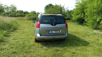Peugeot 5008 - 2