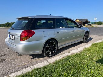 Subaru Legacy 3.0 Spec b manuál - 2