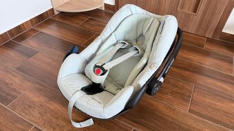 MaxiCosi Isofix - 2