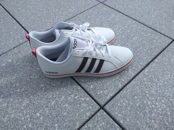 ADIDAS 46 2/3 - 2