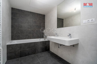 Pronájem bytu 3+kk, 101 m², Praha, ul. Nádražní - 2