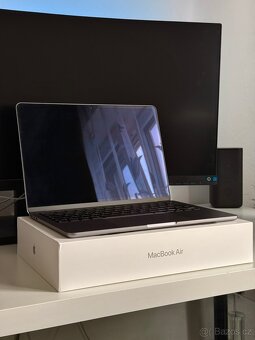 Prodám MacBook Air 2022 8/256GB M2 - 2
