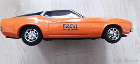 hračka plechové autíčko - 2