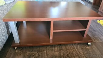 Masivní konferenční stůl, stolek s košíkem - 2